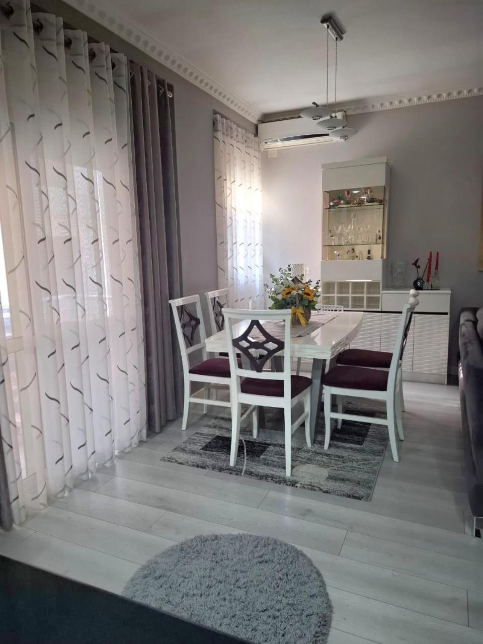 Klo Appartement Vlorë
